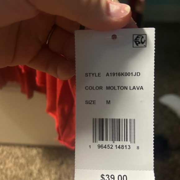 Chic Red Ruffle Blouse - Picture 3 of 3